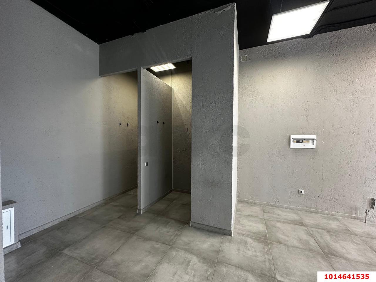 Фото №8: Торговое помещение 47 м² - Краснодар, жилой комплекс Дружный, б-р Адмиралтейский, 3