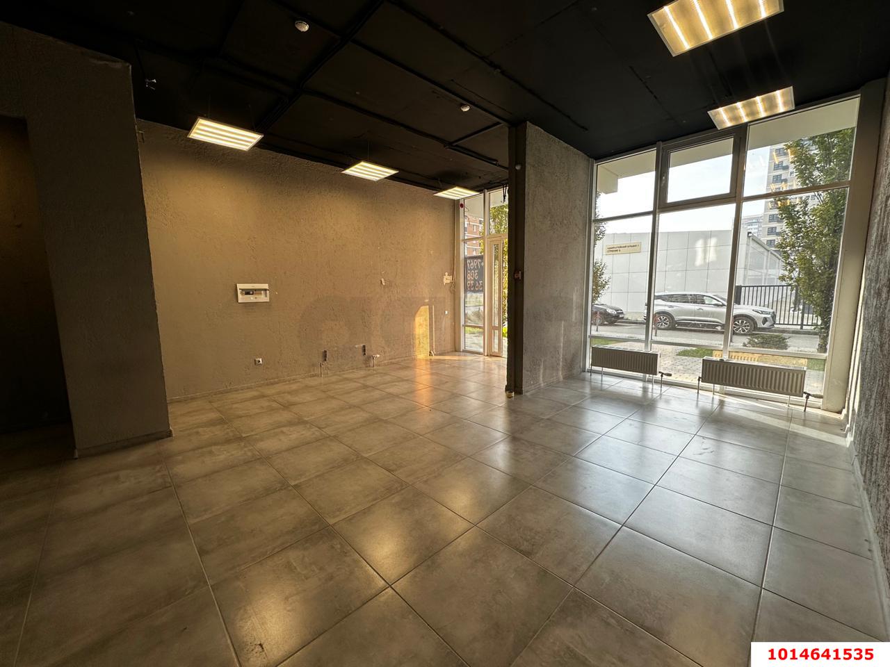 Фото №6: Торговое помещение 47 м² - Краснодар, жилой комплекс Дружный, б-р Адмиралтейский, 3