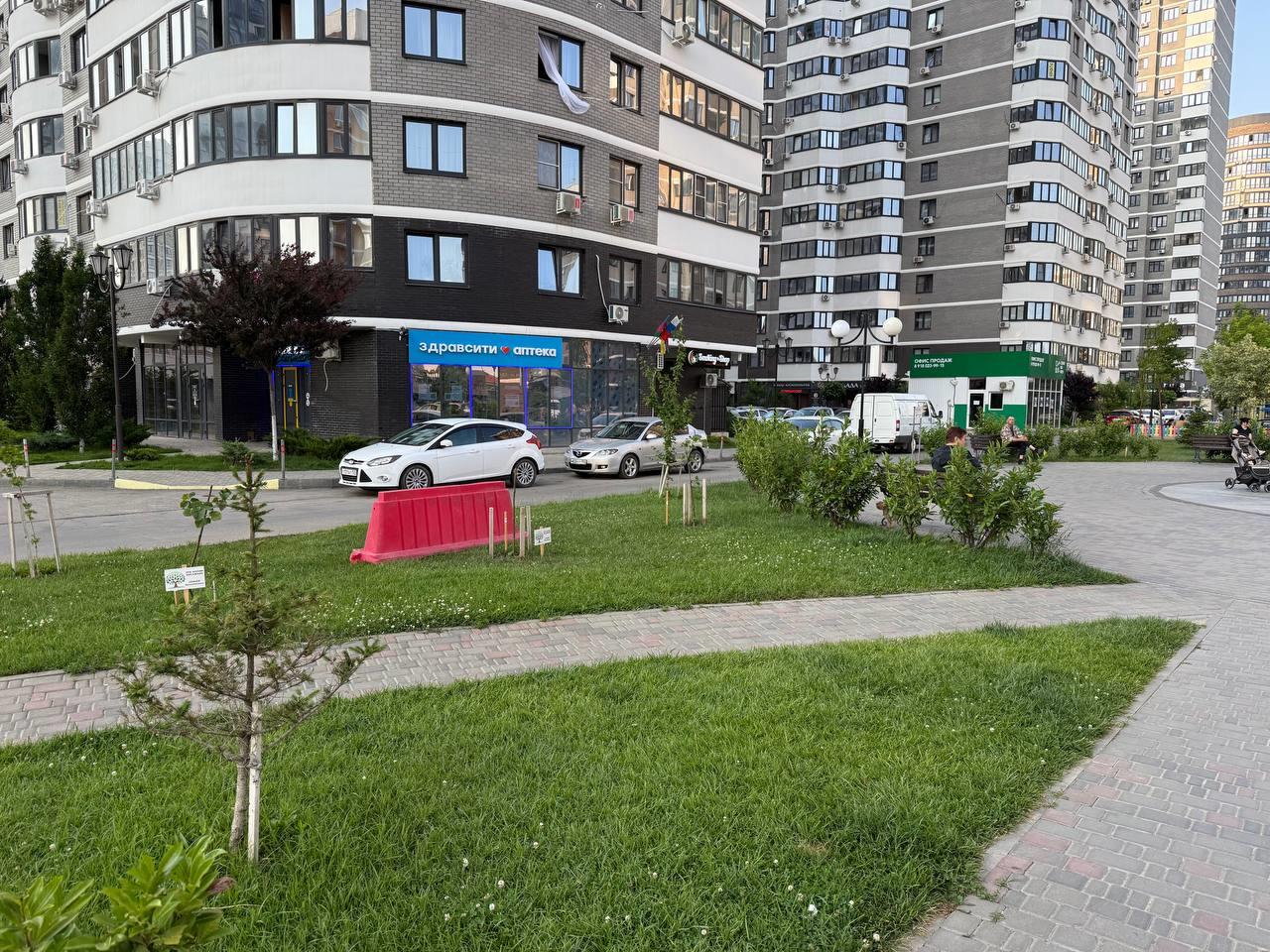 Фото №11: Коммерция 46 м² - Краснодар, жилой комплекс Дружный-2, Прикубанский внутригородской округ, Россинского, мкр. жилой комплекс Дружный, б-р Адмиралтейский, 3