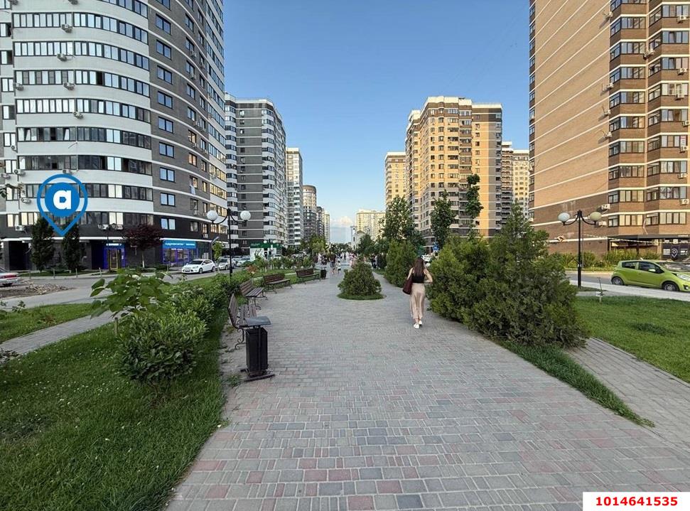Фото №4: Торговое помещение 47 м² - Краснодар, жилой комплекс Дружный-2, б-р Адмиралтейский, 3