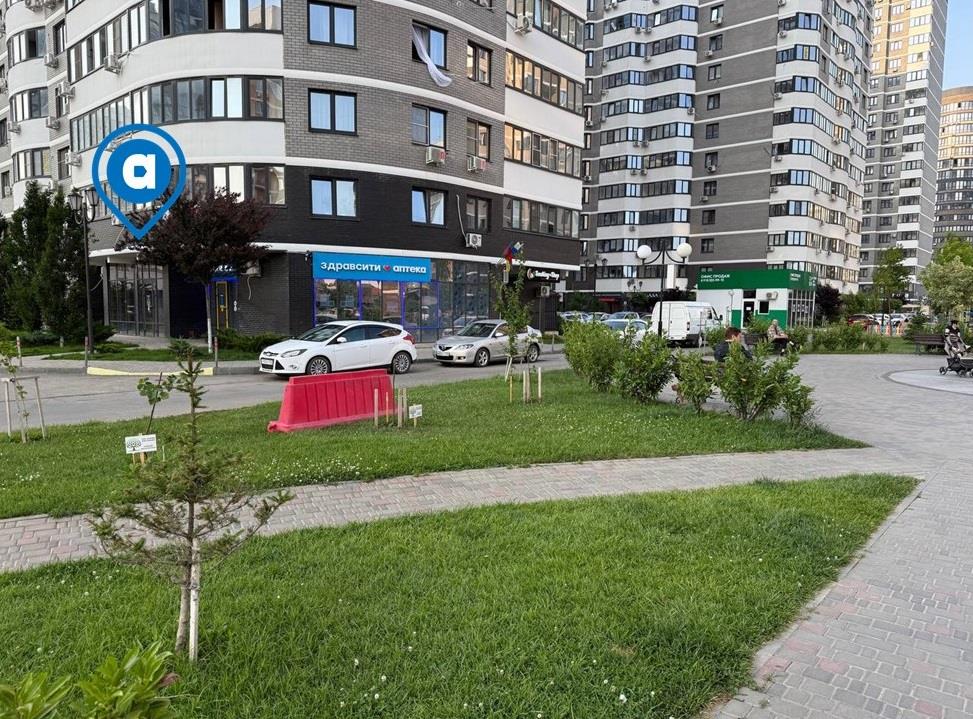 Фото №3: Коммерция 46 м² - Краснодар, жилой комплекс Дружный-2, Прикубанский внутригородской округ, Россинского, мкр. жилой комплекс Дружный, б-р Адмиралтейский, 3