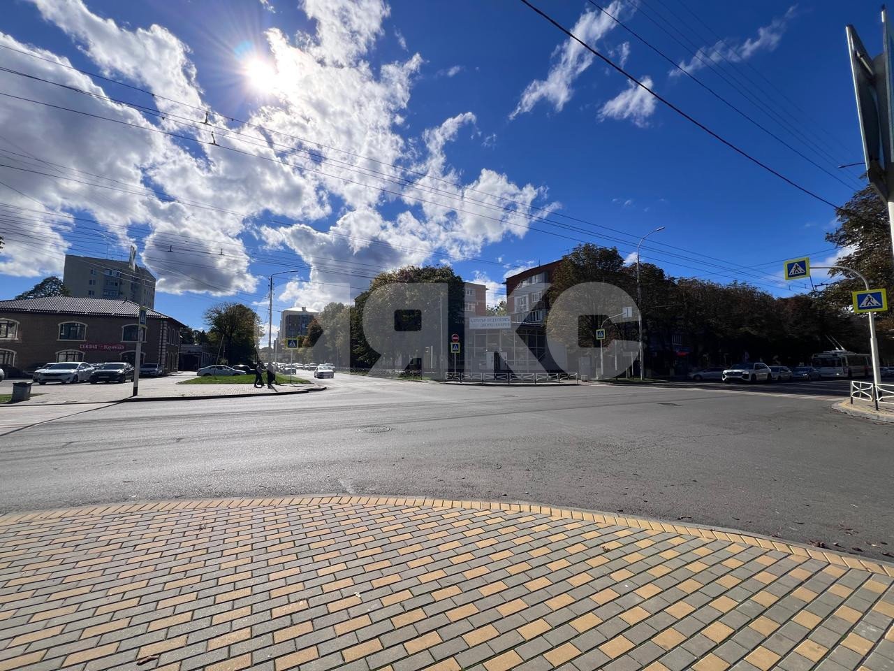Фото №5: Коммерция 332 м² - Майкоп, Центр, ул. Пролетарская, 229