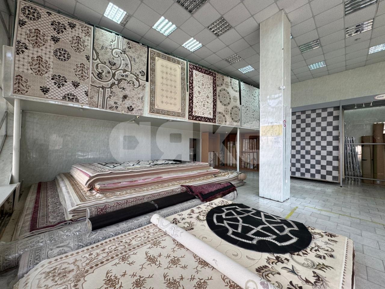 Фото №5: Коммерция 332 м² - Майкоп, Центр, ул. Пролетарская, 229