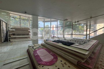 Фото №3: Коммерция 332 м² - Майкоп, мкр. Центр, ул. Пролетарская, 229