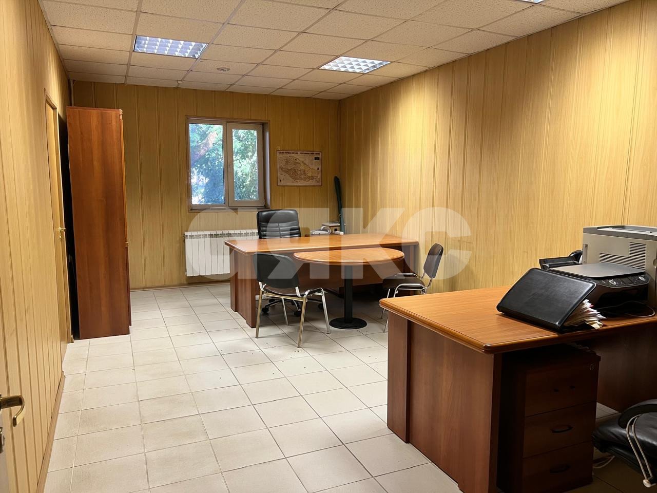 Фото №11: Коммерция 332 м² - Майкоп, Центр, ул. Пролетарская, 229