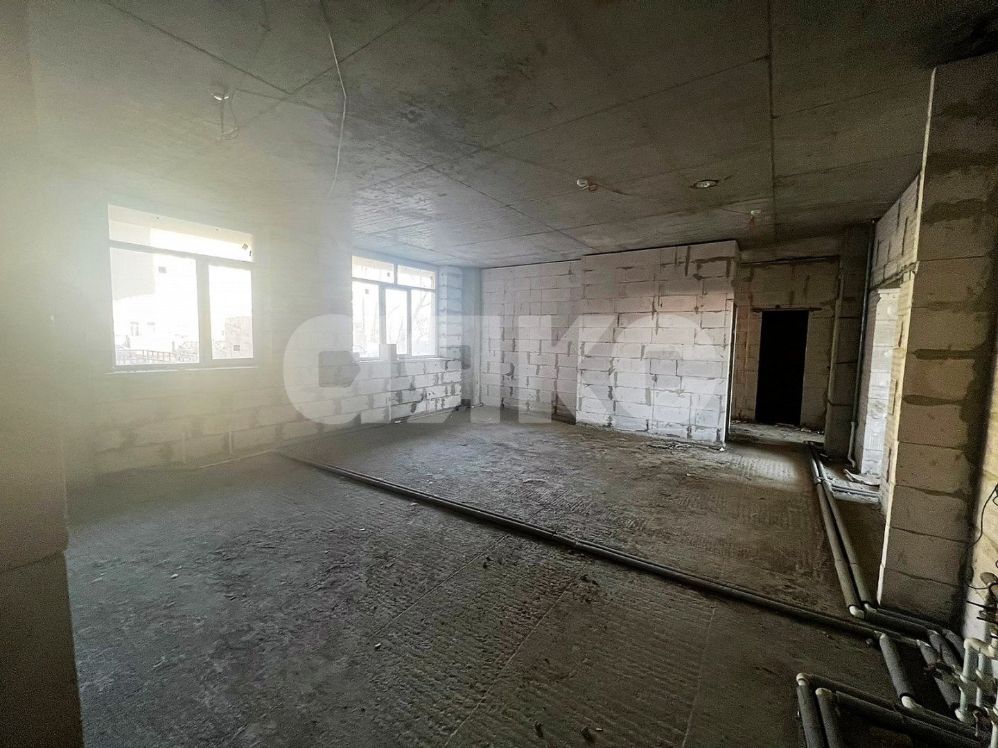 Фото №8: Коммерция 563 м² - Ростов-на-Дону, жилой комплекс Южный, пр-кт Ленина, 140А