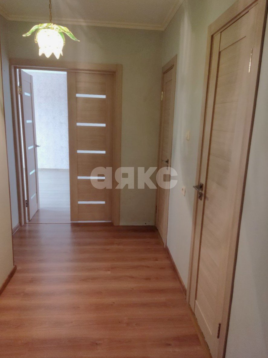 Фото №8: 1-комнатная квартира 47 м² - Липецк, Советский округ, мкр. 2-й, ул. Космонавтов, 46/4