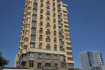 Фото №1: 2-комнатная квартира 86 м² - Краснодар, мкр. Центральный, ул. Митрофана Седина, 51/1