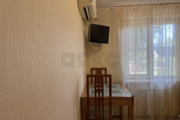 Фото №2: 3-комнатная квартира 50 м² - Краснодар, мкр. Черёмушки, ул. Айвазовского, 50