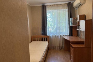 Фото №3: 3-комнатная квартира 50 м² - Краснодар, мкр. Черёмушки, ул. Айвазовского, 50