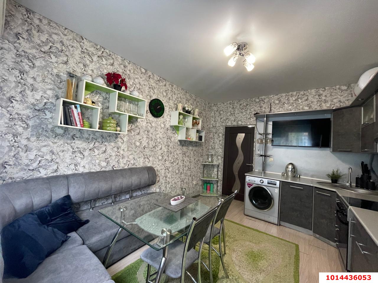 Фото №2: 2-комнатная квартира 70 м² - Российский, жилой комплекс Берёзки, ул. Ратной Славы, 24