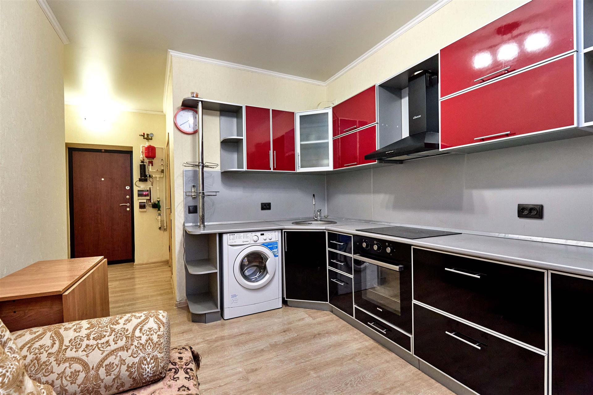 Фото №6: 1-комнатная квартира 42 м² - Российский, мкр. Прикубанский внутригородской округ, ул. 2-я Тверская, 2