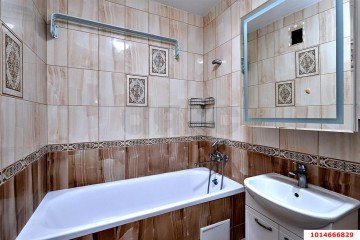 Фото №3: 2-комнатная квартира 38 м² - Яблоновский, ул. Луговая, 7/4лит1