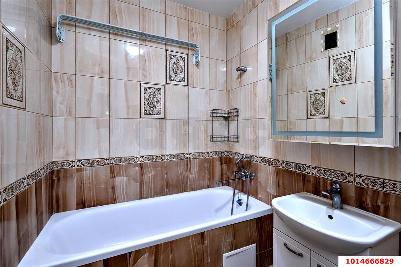 Фото №3: 2-комнатная квартира 38 м² - Яблоновский, ул. Луговая, 7/4лит1