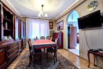 Фото №2: 3-комнатная квартира 76 м² - Краснодар, мкр. Юбилейный, ул. 70-летия Октября, 32