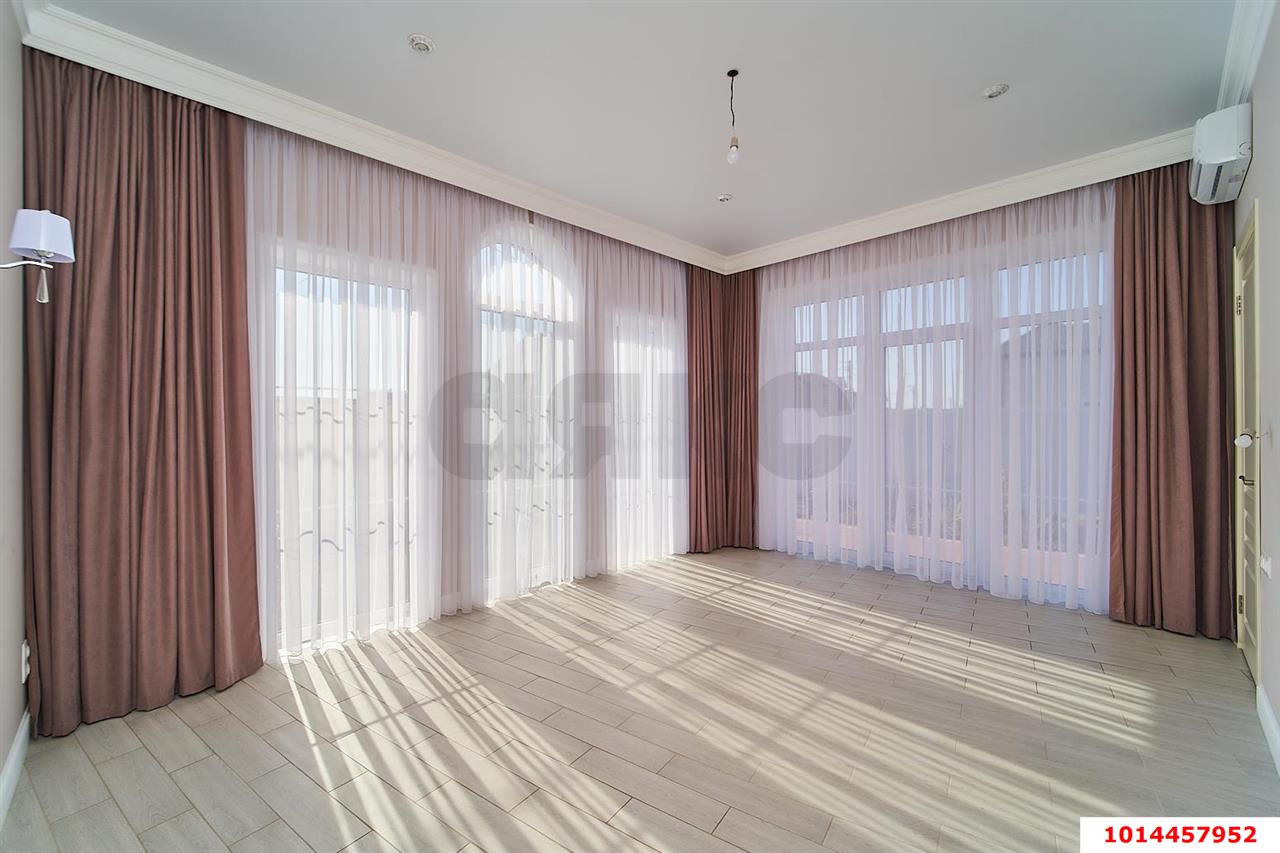 Фото №11: Дом 175 м² + 15 сот. - Ленина, территория ДНТ Виктория, ул. Солнечная