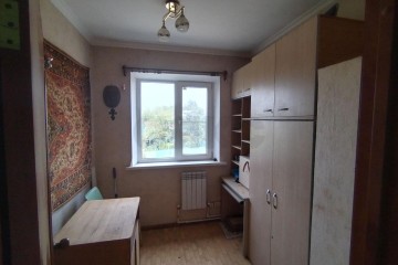 Фото №1: 4-комнатная квартира 58 м² - Южный, ул. Садовая, 34/1