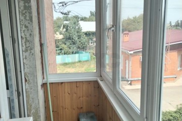 Фото №4: 4-комнатная квартира 58 м² - Южный, ул. Садовая, 34/1