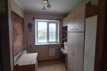 Фото №1: 4-комнатная квартира 58 м² - Южный, ул. Садовая, 34/1