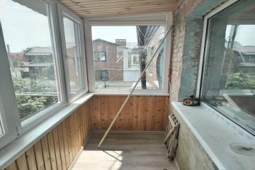 Фото №2: 4-комнатная квартира 58 м² - Южный, ул. Садовая, 34/1