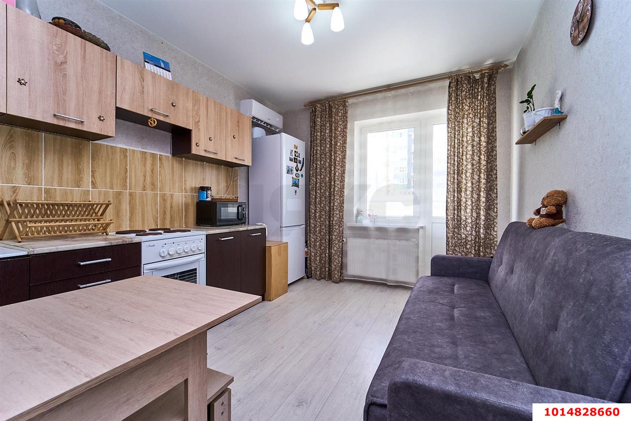 Фото №3: 2-комнатная квартира 52 м² - Краснодар, Прикубанский внутригородской округ, Восточный, мкр. жилой комплекс Квартал № 6, ул. имени Героя Советского Союза Дмитрия Мирошниченко, 43