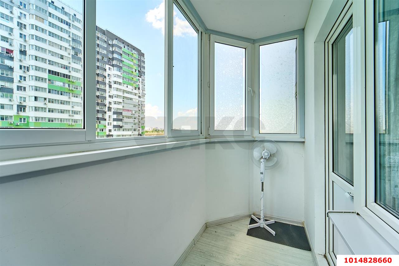 Фото №13: 2-комнатная квартира 52 м² - Краснодар, Прикубанский внутригородской округ, Восточный, мкр. жилой комплекс Квартал № 6, ул. имени Героя Советского Союза Дмитрия Мирошниченко, 43