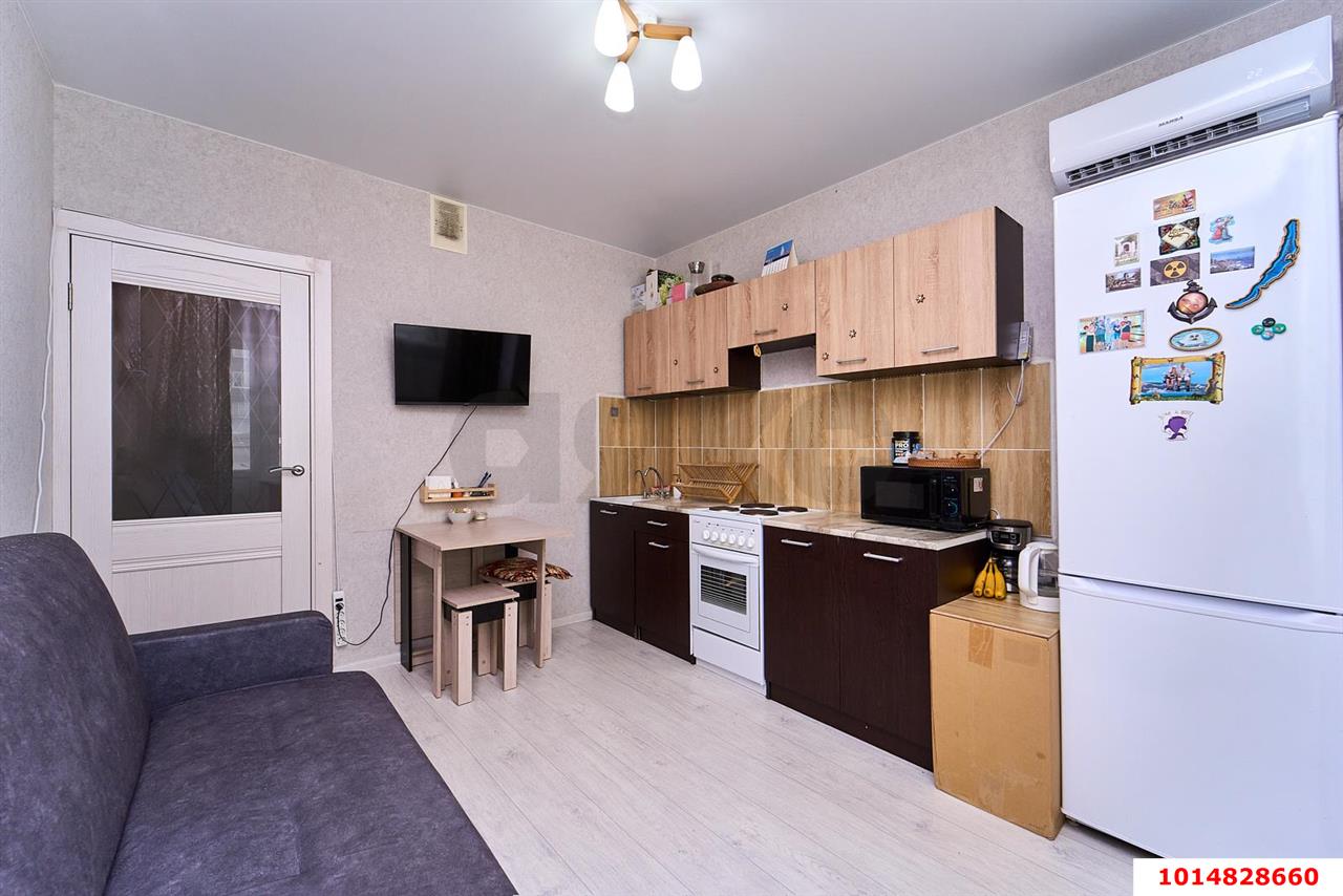 Фото №2: 2-комнатная квартира 52 м² - Краснодар, жилой комплекс Квартал № 6, ул. имени Героя Советского Союза Дмитрия Мирошниченко, 43