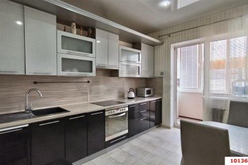 Фото №1: 2-комнатная квартира 53 м² - Краснодар, мкр. Завод Радиоизмерительных Приборов, ул. Карельская, 51/7
