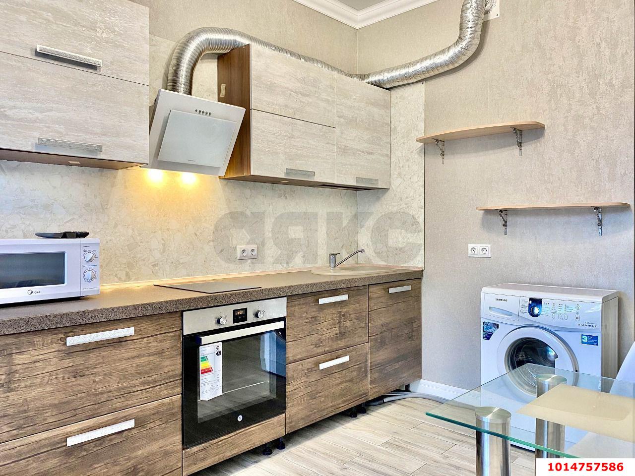 Фото №3: 1-комнатная квартира 40 м² - Новороссийск, Центральный, ул. Энгельса, 95