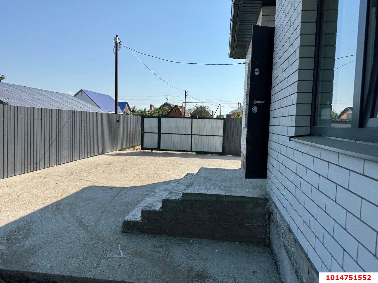 Фото №3: Дом 82 м² + 5 сот. - Васюринская, Строитель, ул. Абрикосовая, 3