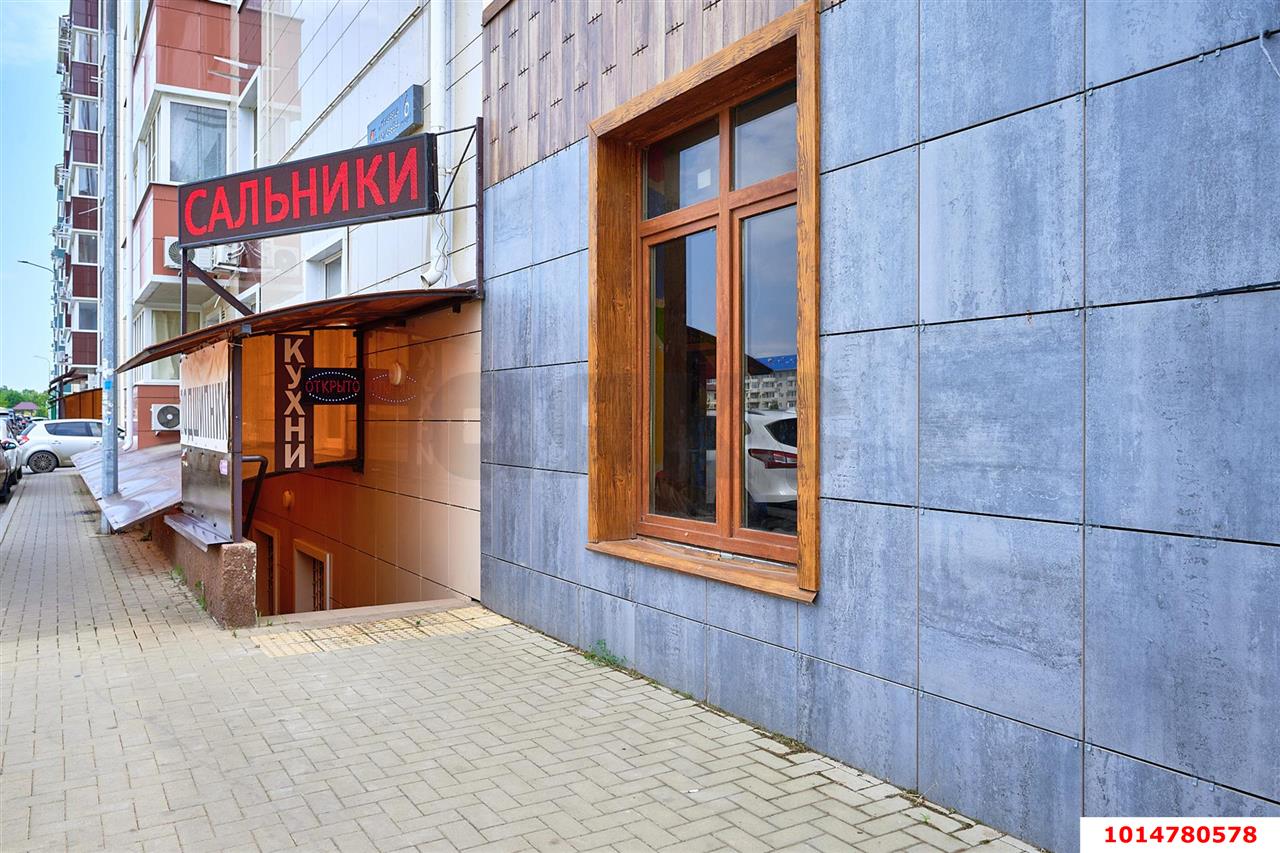 Фото №5: Торговое помещение 72 м² - Краснодар, жилой комплекс Краски, ул. Краеведа Соловьёва, 6к1