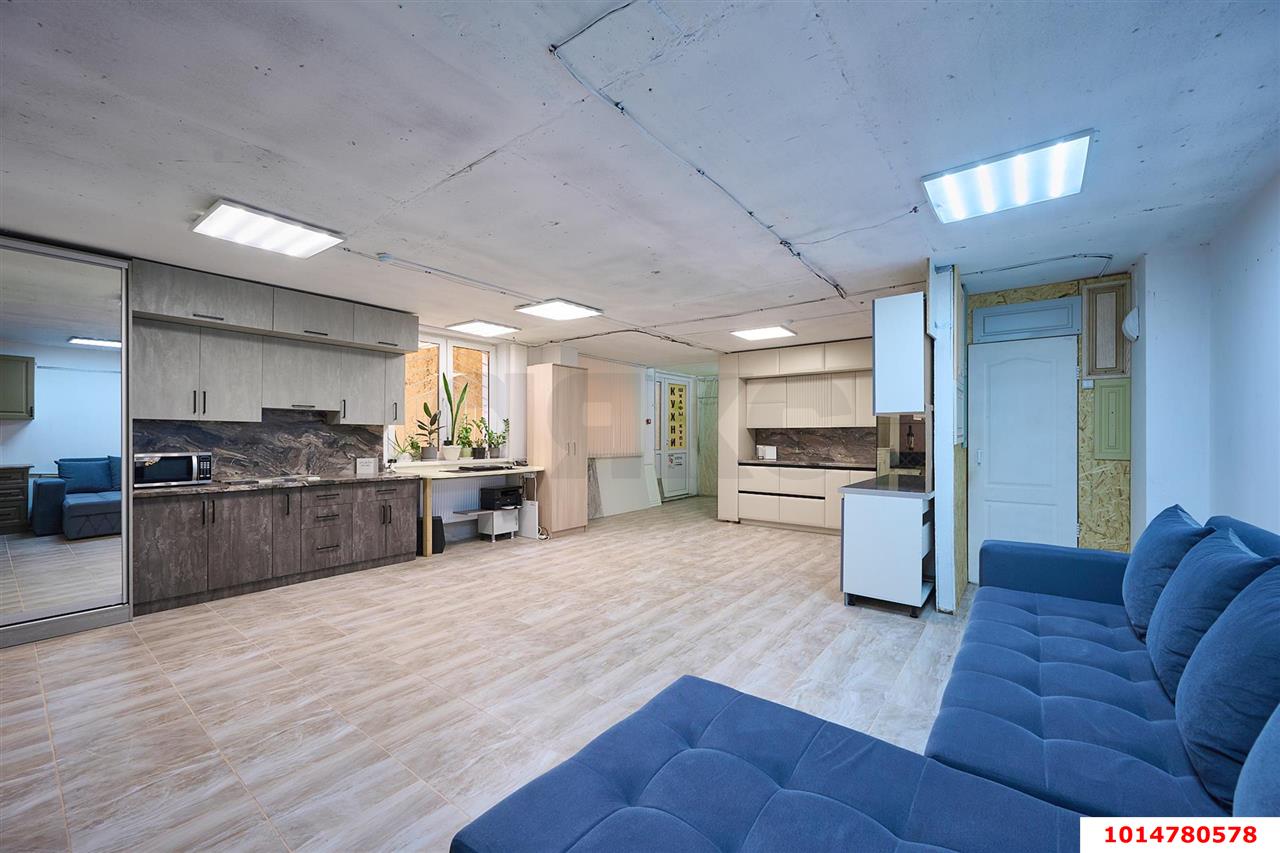 Фото №10: Торговое помещение 72 м² - Краснодар, жилой комплекс Краски, ул. Краеведа Соловьёва, 6к1