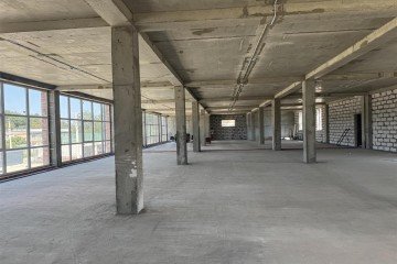 Фото №3: Отдельное здание 750 м² - Пригородный, мкр. жилой комплекс Мини-полис Куб-А, ул. Сербская, 6сБ