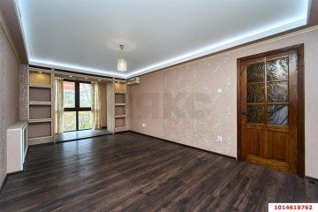 Фото №1: 2-комнатная квартира 54 м² - Краснодар, мкр. Гидростроителей, ул. имени Игнатова, 67