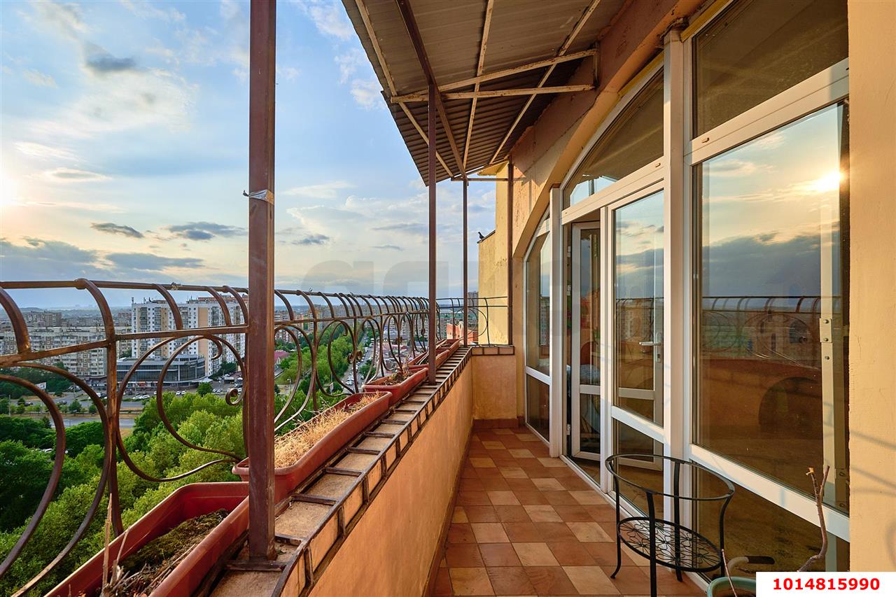 Фото №15: Пентхаус 128 м² - Краснодар, Западный внутригородской округ, мкр. Юбилейный, пр-кт Чекистов, 24/1