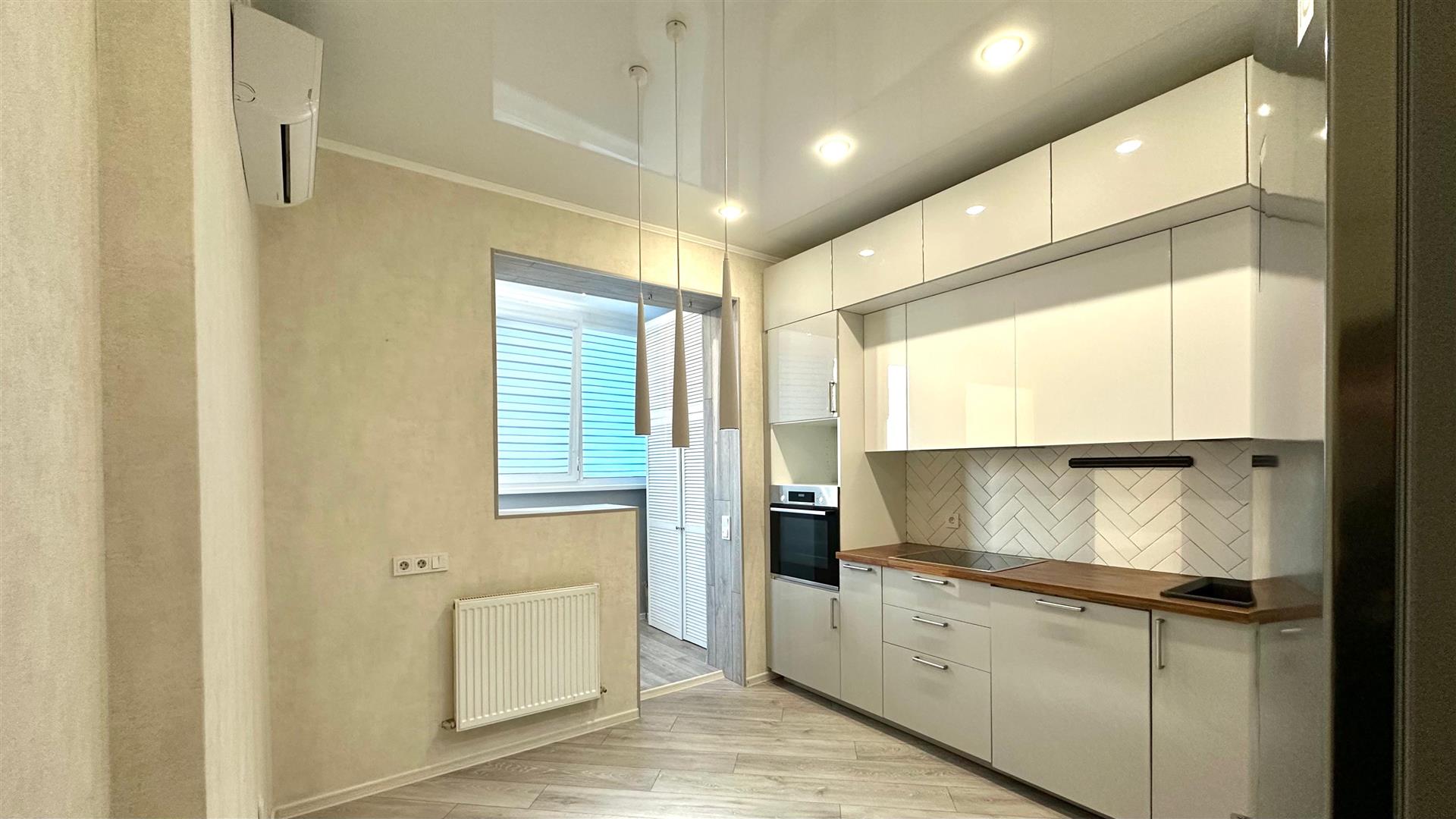 Фото №2: 1-комнатная квартира 43 м² - Краснодар, Западный внутригородской округ, мкр. Фестивальный, ул. Дальняя, 4