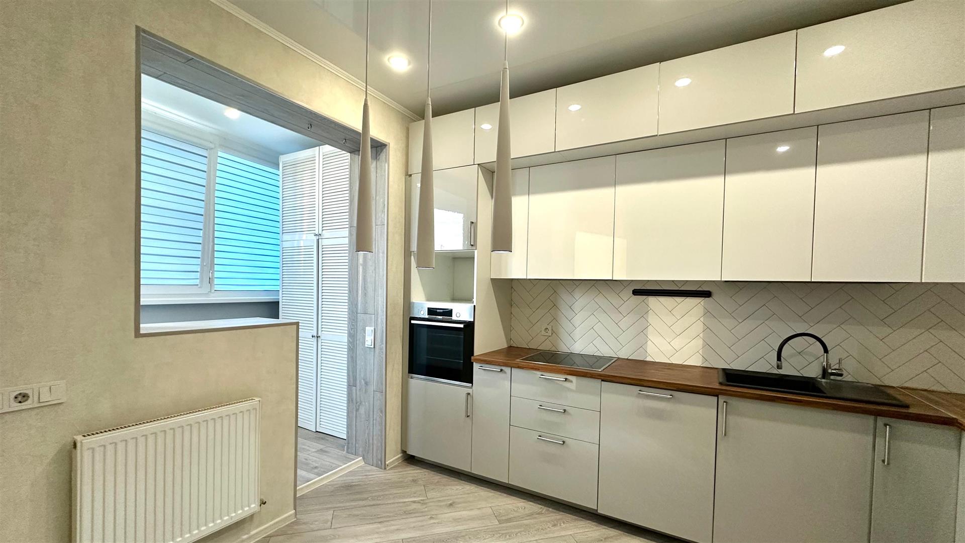 Фото №1: 1-комнатная квартира 43 м² - Краснодар, Западный внутригородской округ, мкр. Фестивальный, ул. Дальняя, 4