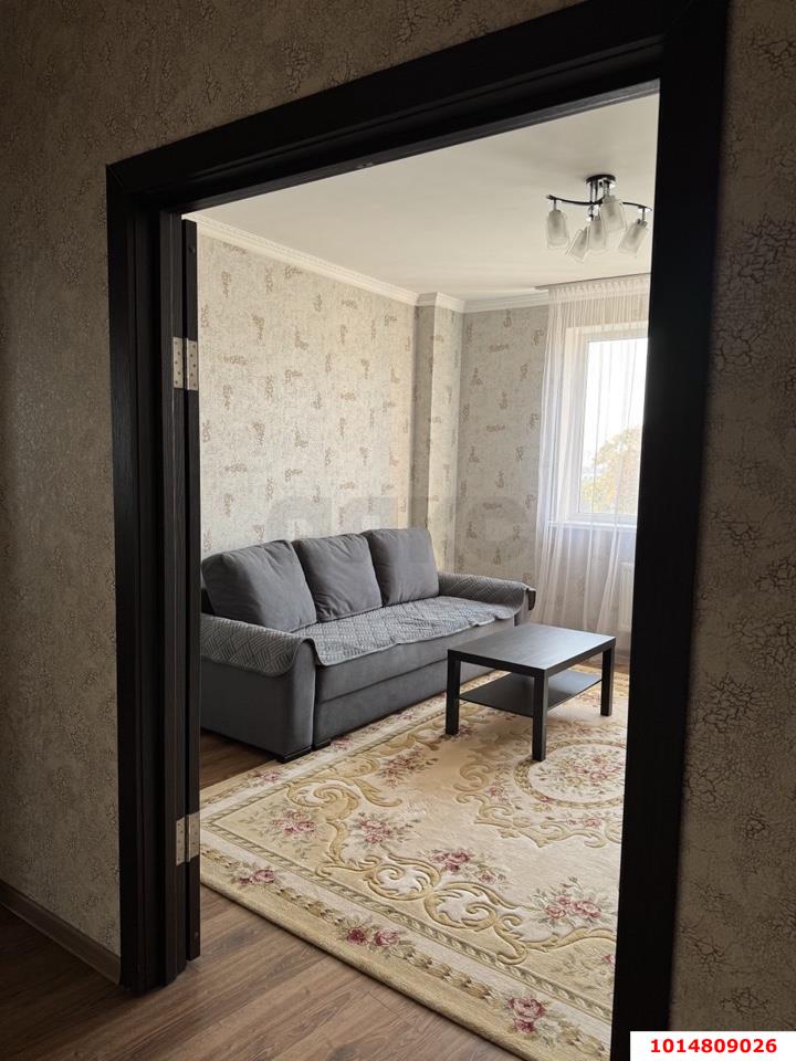 Фото №5: 2-комнатная квартира 68 м² - Краснодар, имени Маршала Жукова, ул. Александра Покрышкина, 2/2