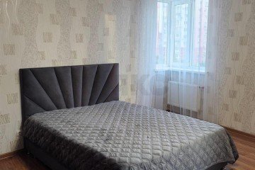 Фото №1: 2-комнатная квартира 68 м² - Краснодар, мкр. имени Маршала Жукова, ул. Александра Покрышкина, 2/2