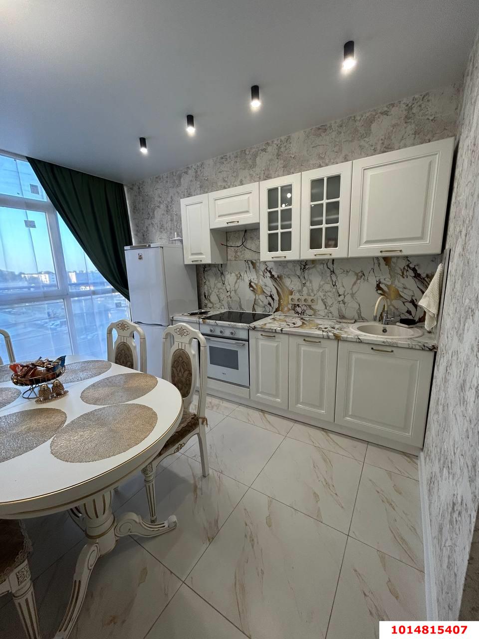 Фото №1: 2-комнатная квартира 63 м² - Краснодар, Молодёжный, ул. 2-я Целиноградская