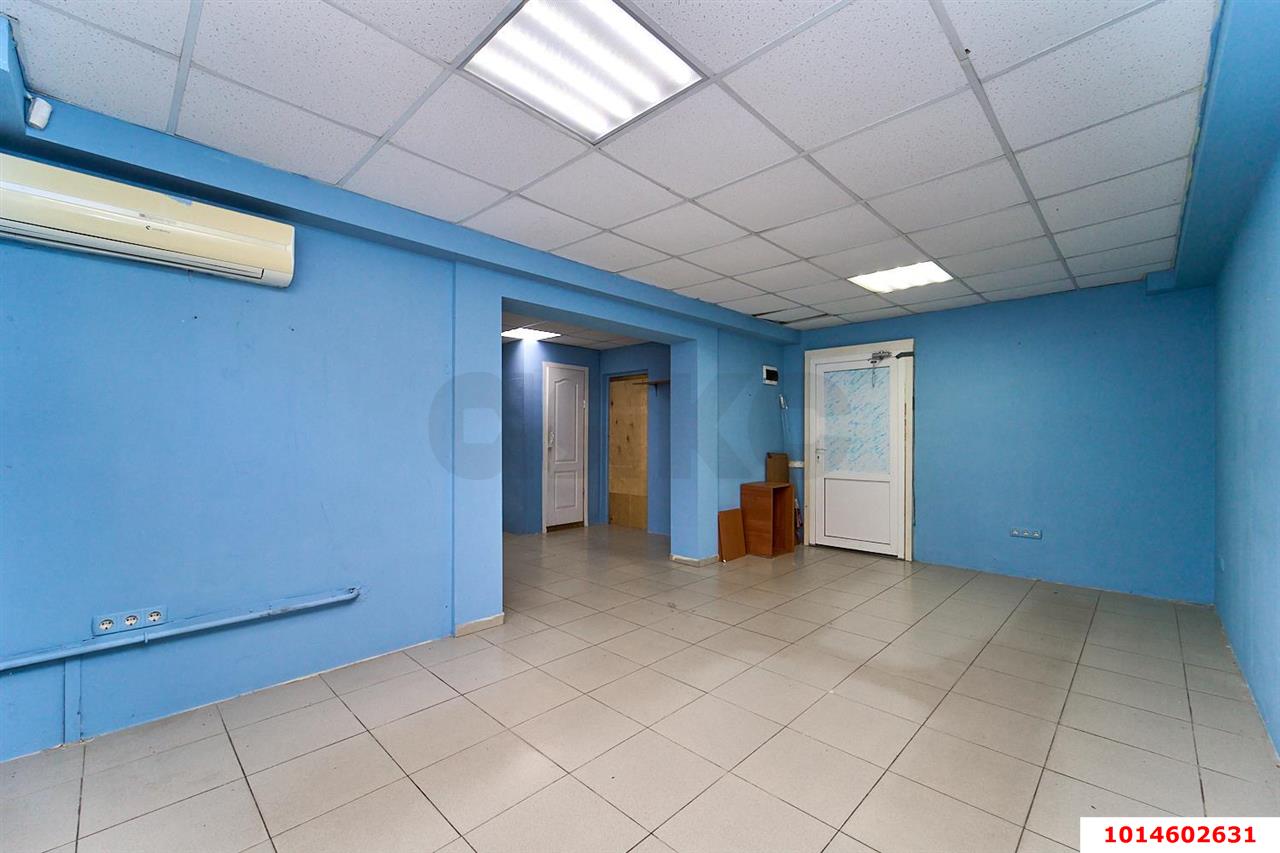 Фото №3: Торговое помещение 33 м² - Краснодар, Репино, пр-д Репина, 34
