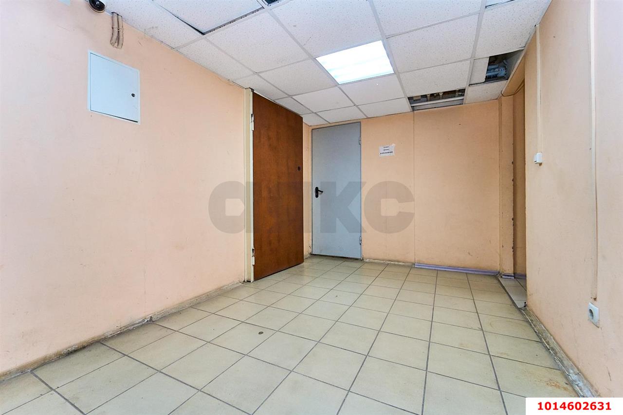 Фото №12: Коммерция 32 м² - Краснодар, Репино, мкр. Прикубанский внутригородской округ, пр-д Репина, 34