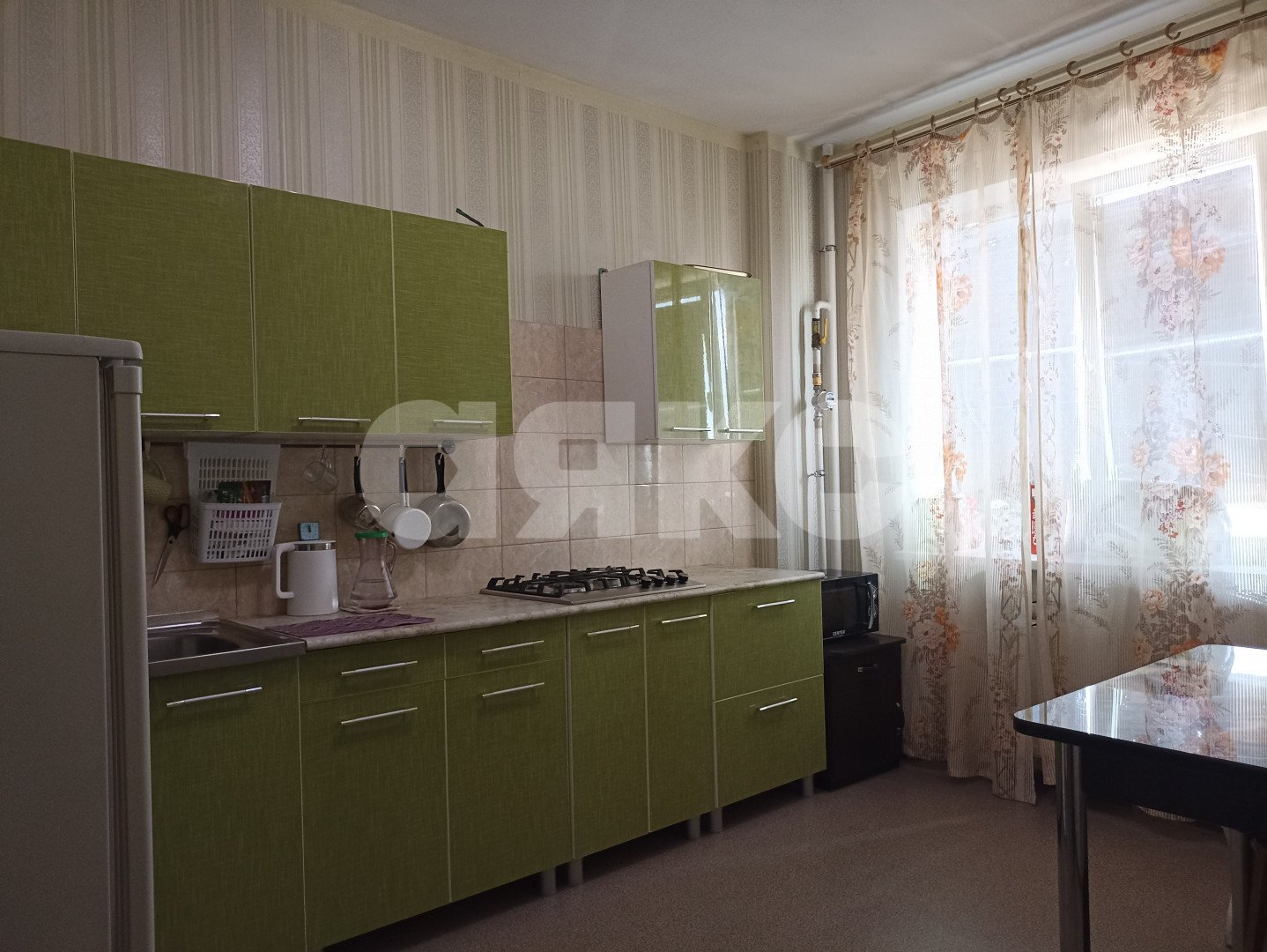 Фото №1: 2-комнатная квартира 64 м² - Горячий Ключ, Администрация, ул. Ленина, 193Г