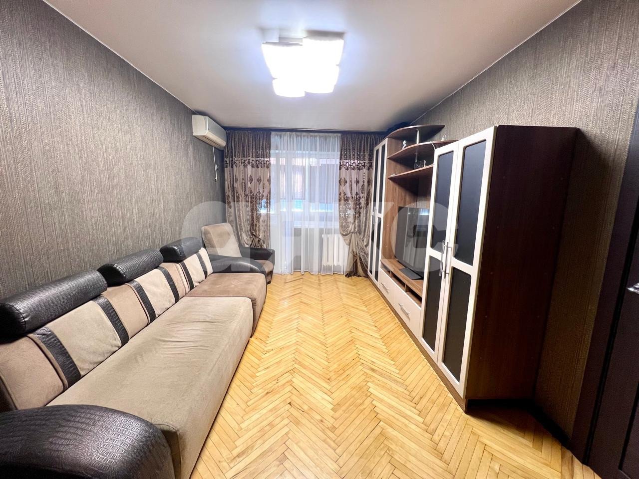 Фото №1: 3-комнатная квартира 49 м² - Майкоп, квартал Маяк, ул. Карла Маркса, 2