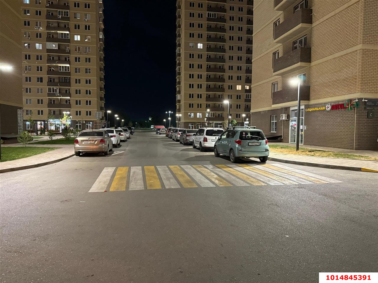 Фото №9: Торговое помещение 37 м² - Краснодар, жилой комплекс Дыхание, ул. Лётчика Позднякова, 2к24