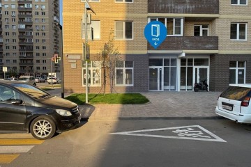 Фото №1: Торговое помещение 37 м² - Краснодар, мкр. жилой комплекс Дыхание, ул. Лётчика Позднякова, 2к24