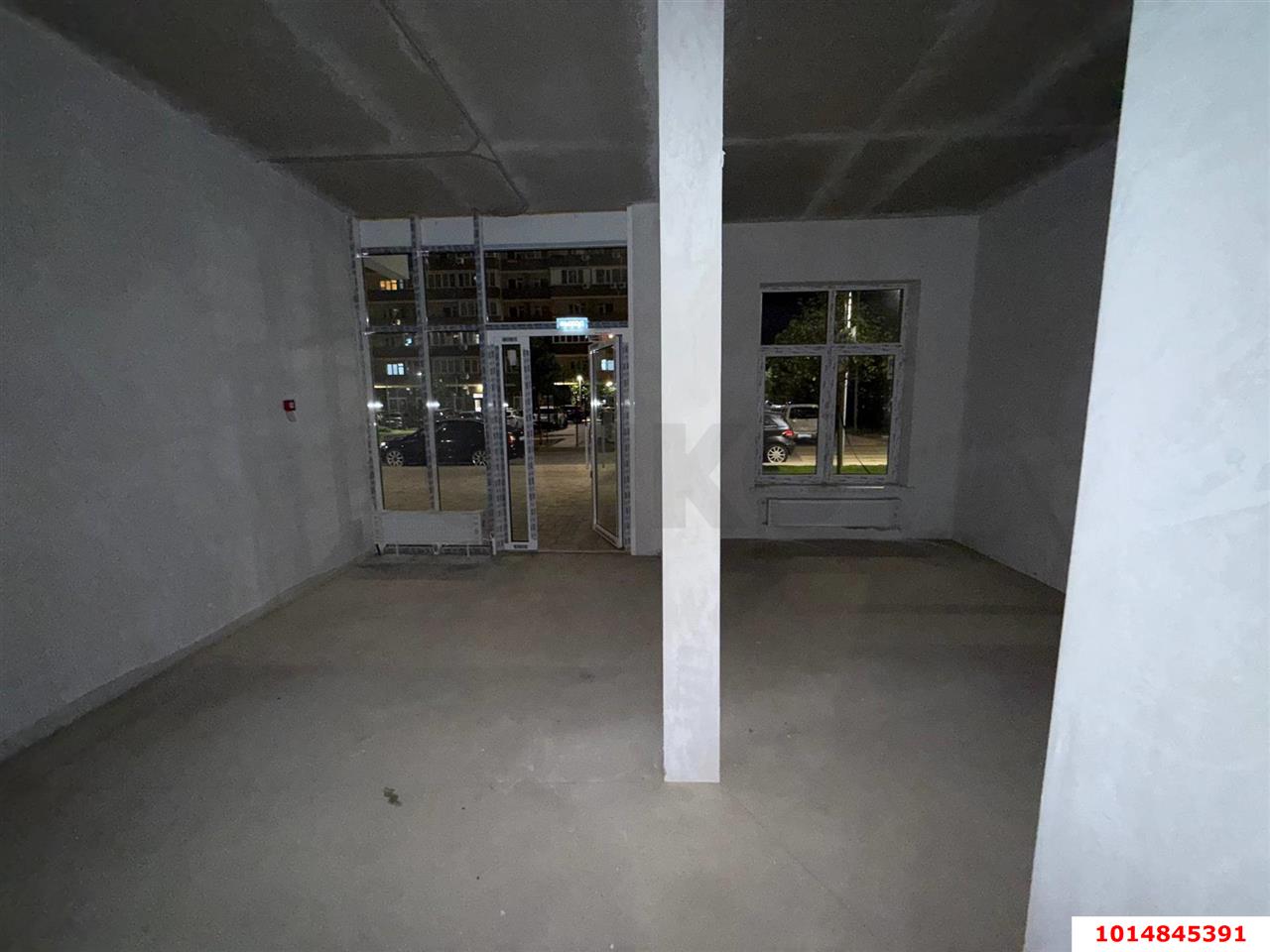 Фото №10: Торговое помещение 37 м² - Краснодар, жилой комплекс Дыхание, ул. Лётчика Позднякова, 2к24
