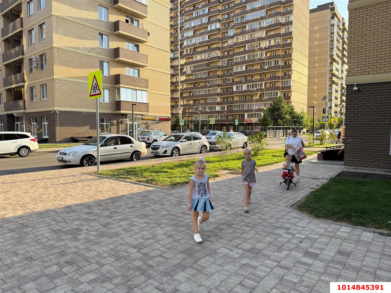 Фото №5: Торговое помещение 37 м² - Краснодар, жилой комплекс Дыхание, ул. Лётчика Позднякова, 2к24