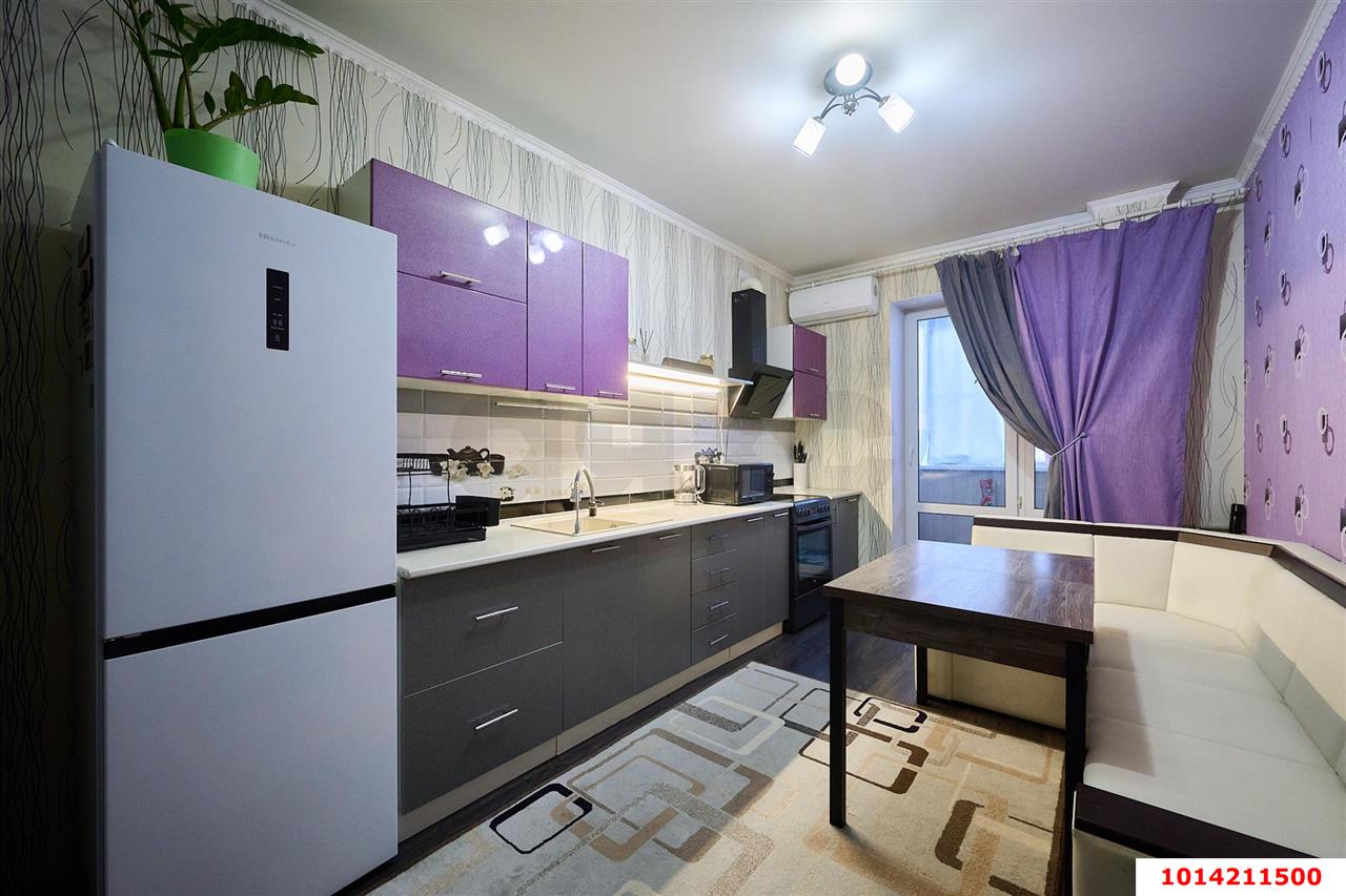 Фото №1: 1-комнатная квартира 52 м² - Краснодар, Завод Радиоизмерительных Приборов, ул. Кадетская, 9