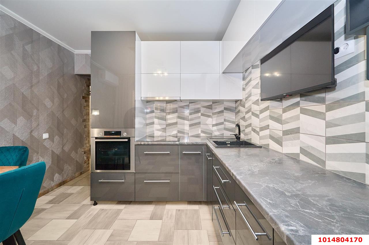 Фото №3: 2-комнатная квартира 52 м² - Краснодар, Восточно-Кругликовский, ул. Генерала Трошева, 21